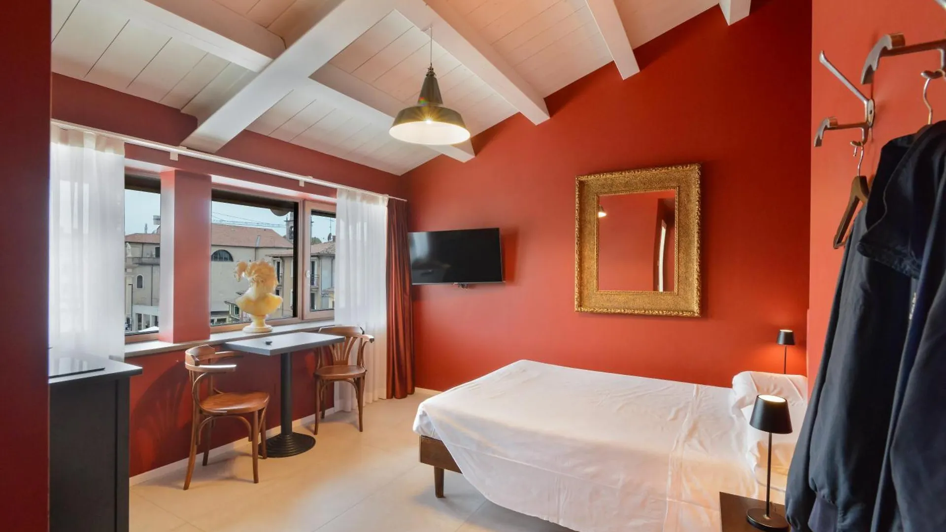 Cabanon Urban Apartments Peschiera del Garda Italia