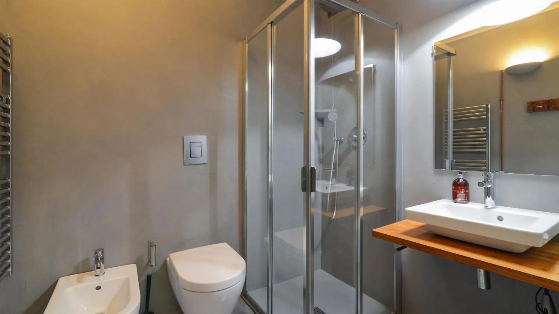 Cabanon Urban Apartments Peschiera del Garda Italia