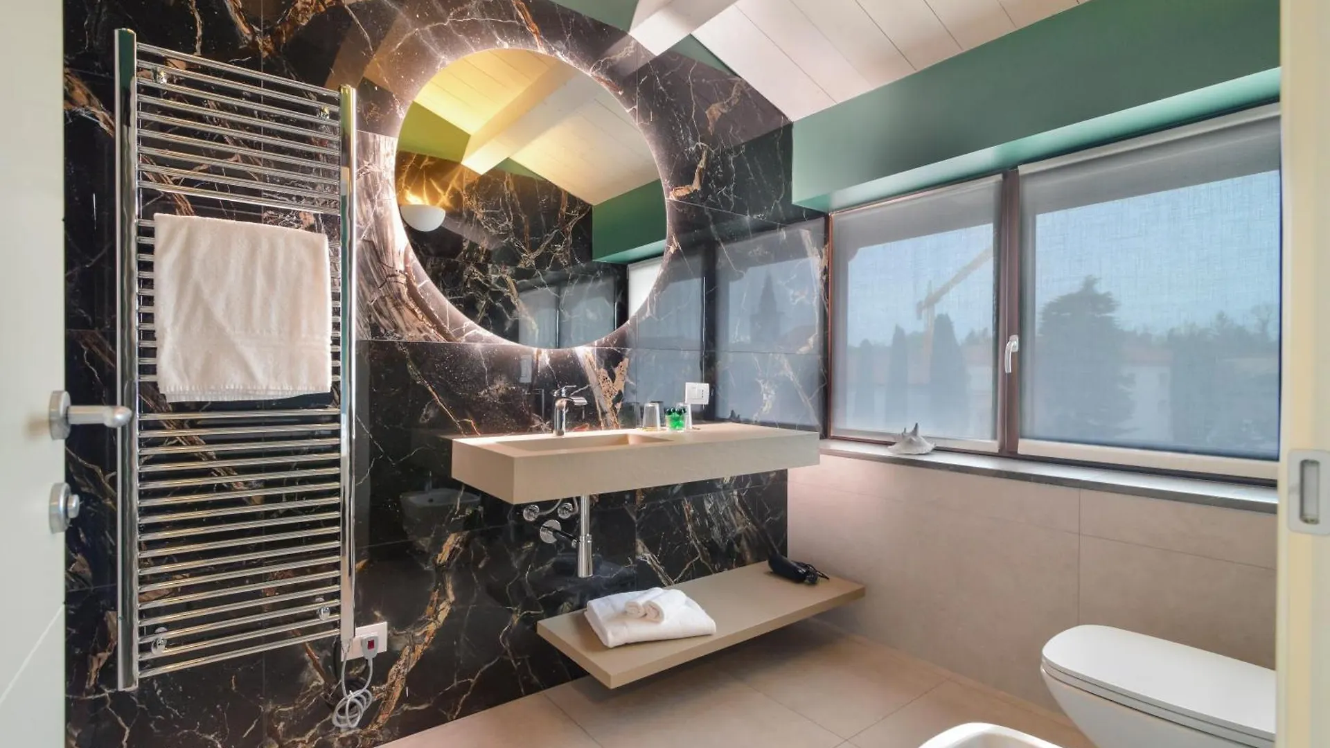 Cabanon Urban Apartments بسكييرا ديل غاردا